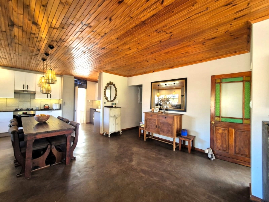 3 Bedroom Property for Sale in Wavecrest Eastern Cape